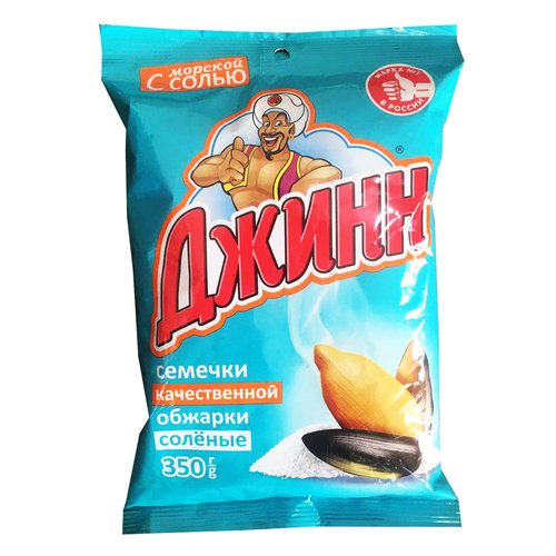 Жапондық жас әйелді қалың жұрт кискасына тықты.